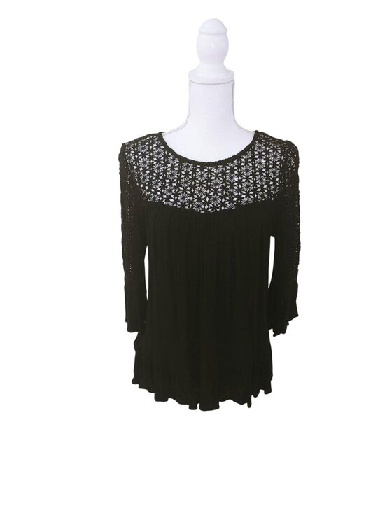 Umgee Tops - Umgee Womens Black Crochet Lace Detail Top Small